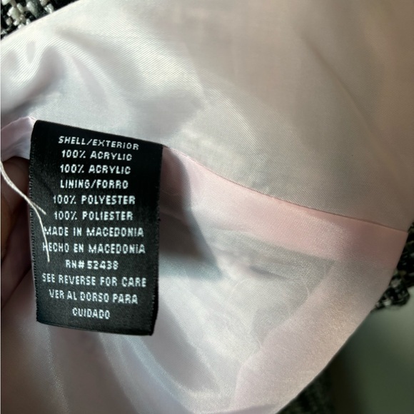 Sag Harbor Tweed Blazer grey/white/pink in size 12. Classic Capsule piece - Picture 5 of 10